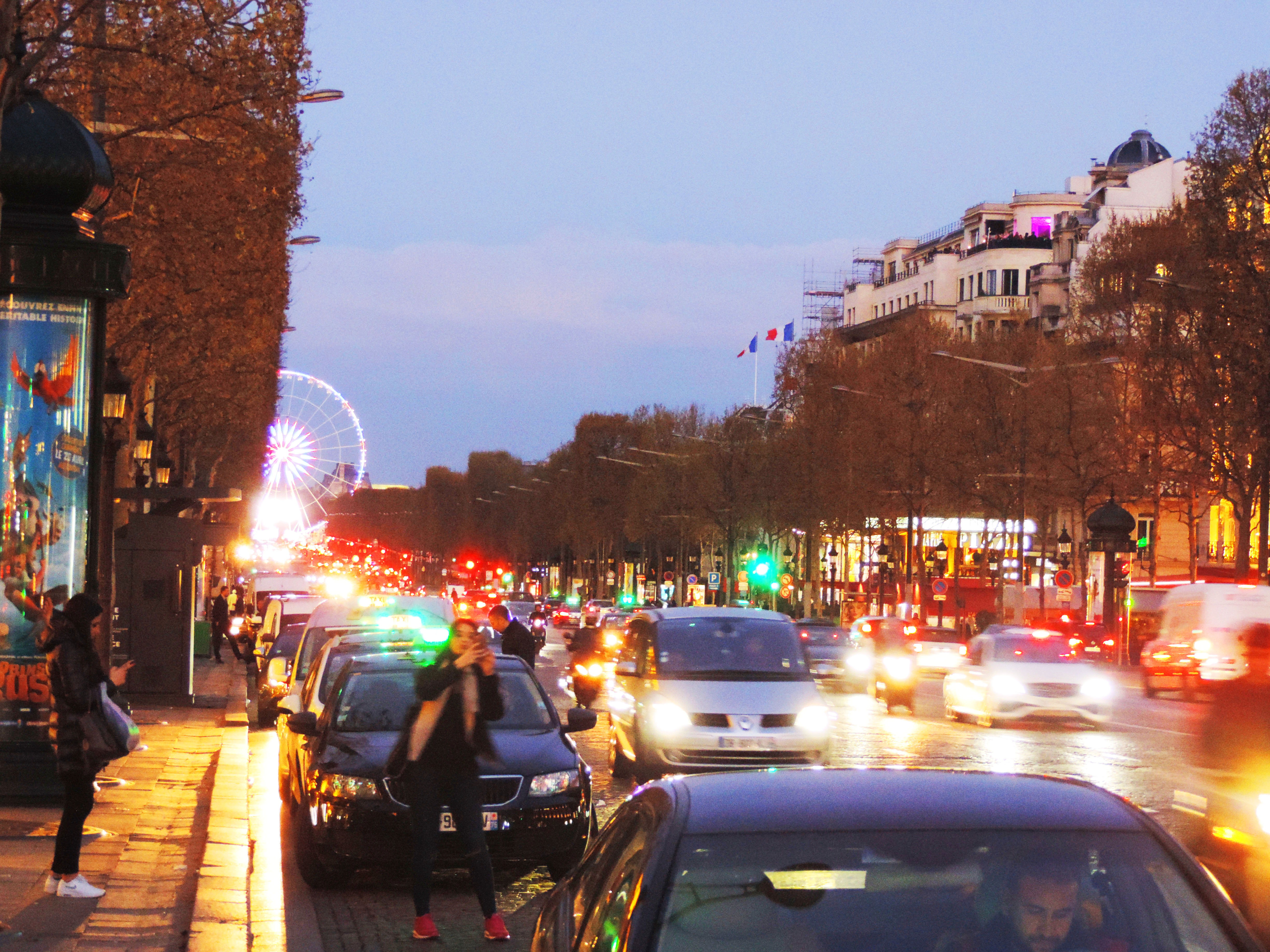 A Romantic Stroll through Paris