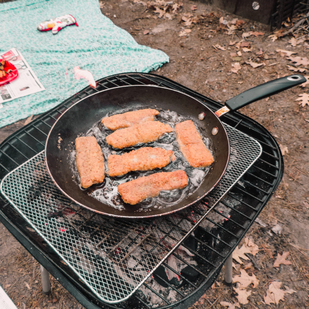 Nature Camping trip with NEUTROGENA® Hydro Boost Body Line