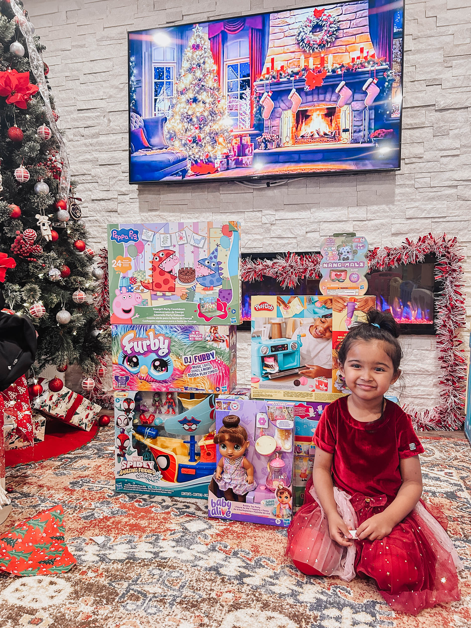 Holiday Gift Guide 2025 Canada | 15 Gift Ideas + Giveaways